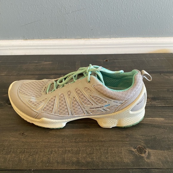 Ecco Biom Train Sneakers - Picture 7 of 9